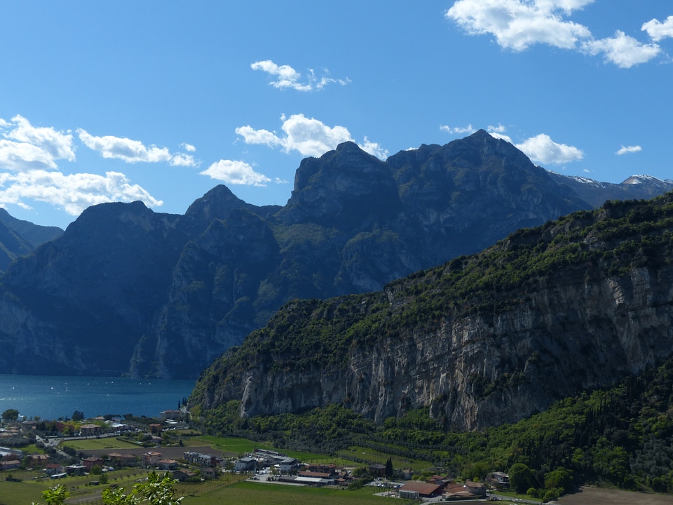 Cima sat monte brione lake