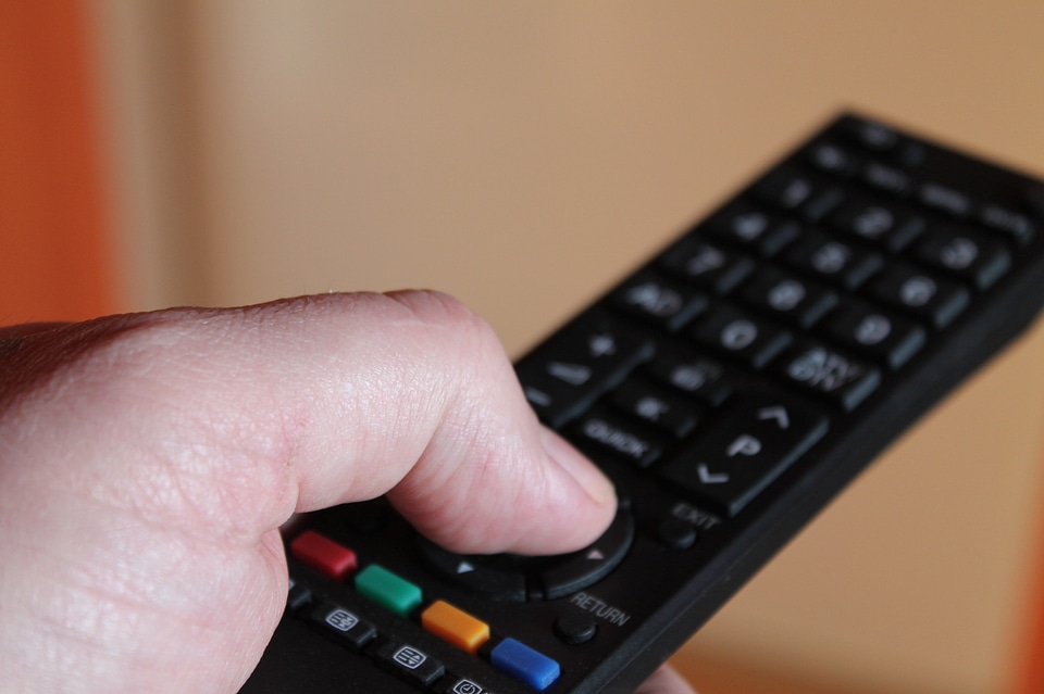 Remote control turn on tv
