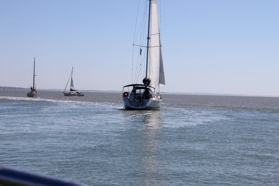 Boat estuary gironde
