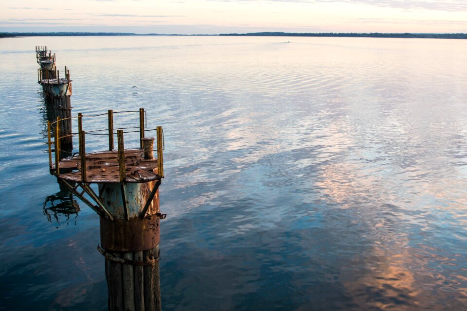 Rust water horizon