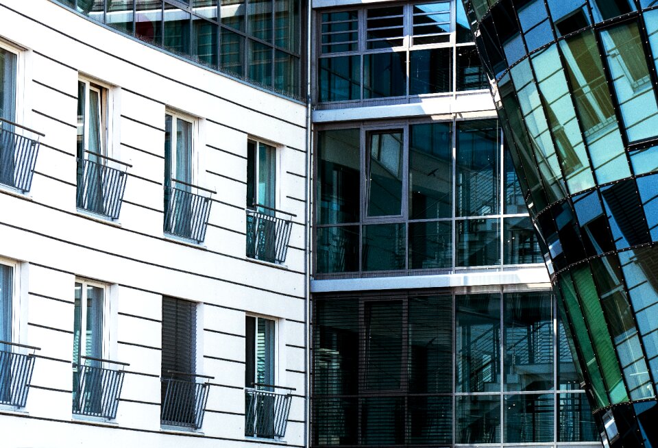 Building germany mirror