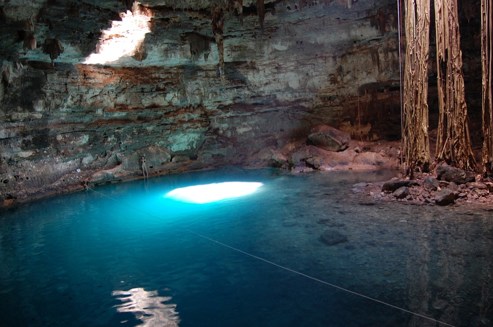 Cenote majestic yucatan