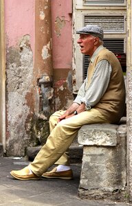 Elder beret italian