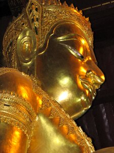 Measure holy thing thailand