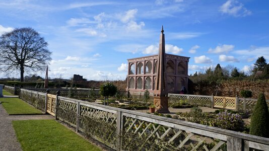 Castle monument castle gardens
