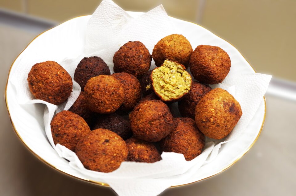 Falafel middle east chickpeas