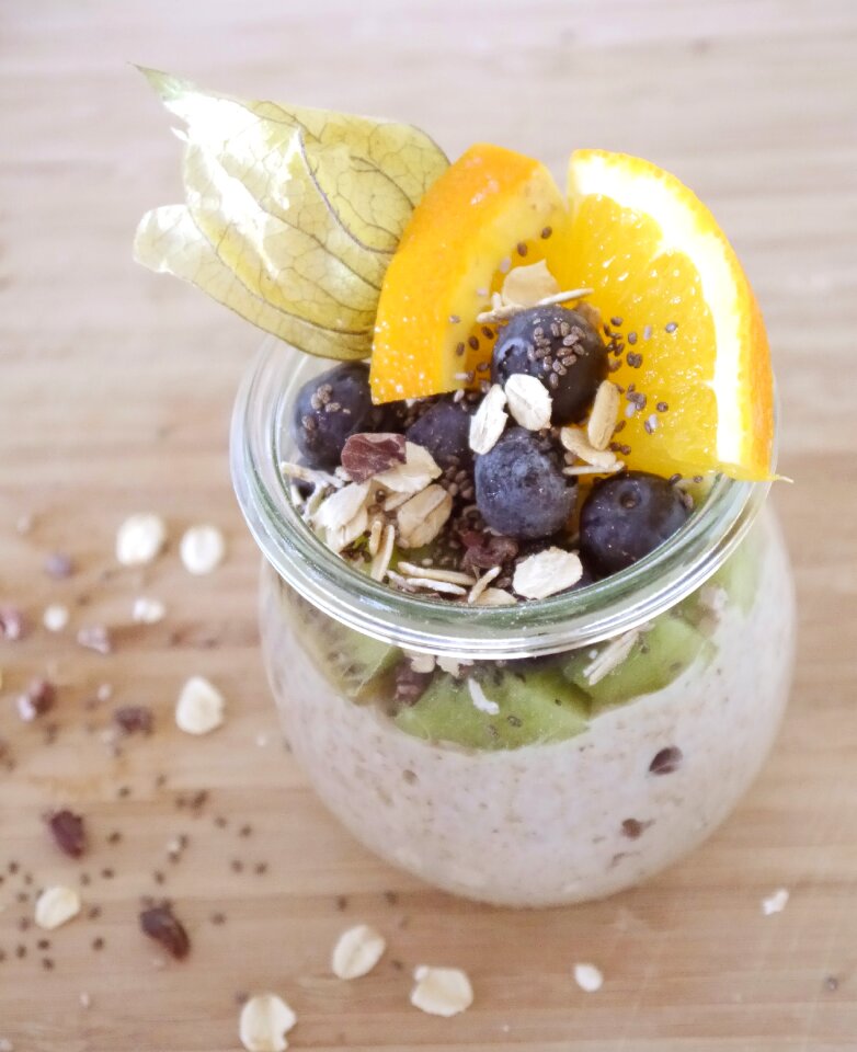 Vegan oatmeal chia