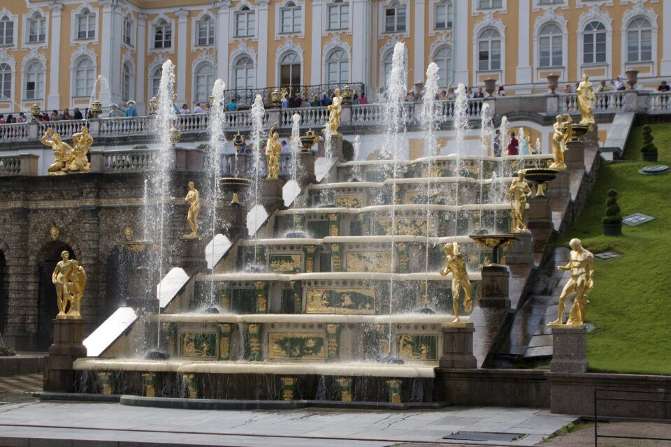 St peterburg russia peterhof