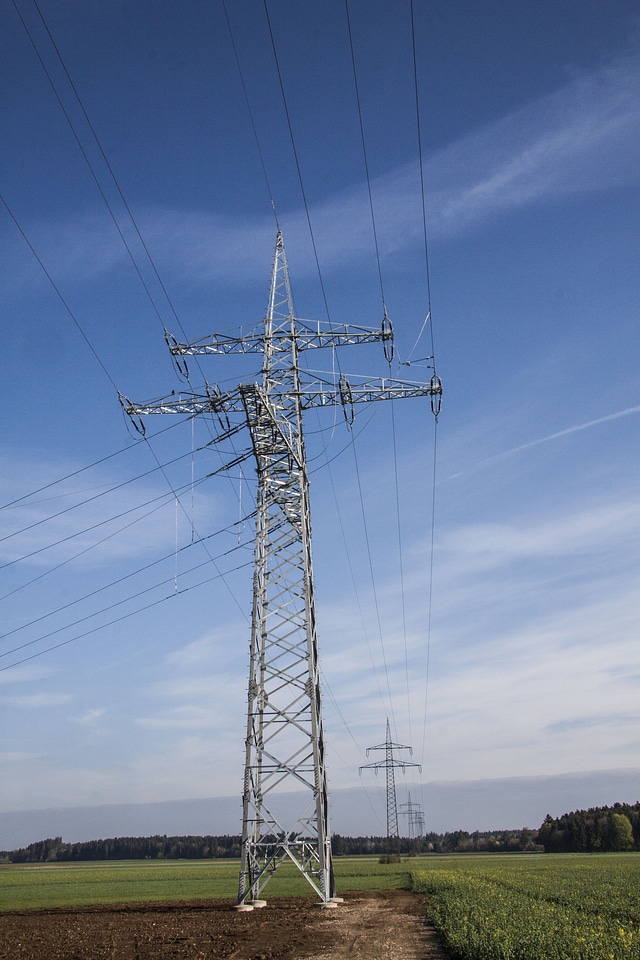 Pylon strommast new