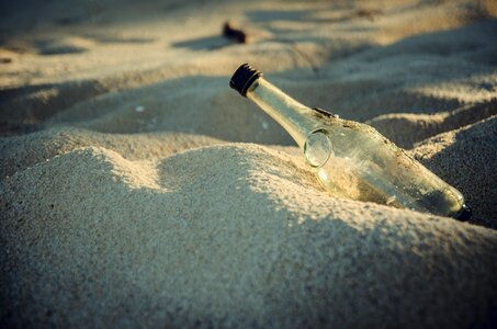 Trash travel alone
