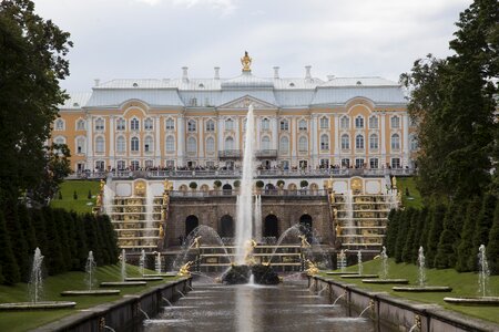 St peterburg russia peterhof