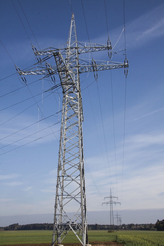Pylon strommast new