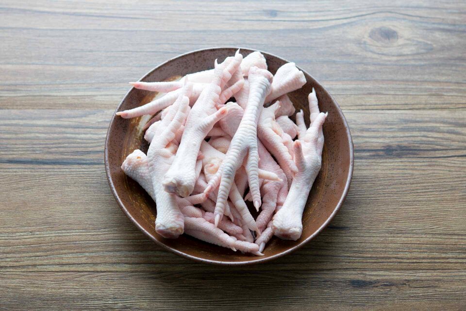 Chicken legs stewed raw materials palmatum