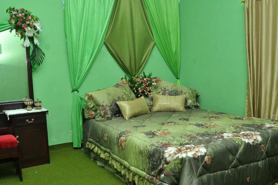 The bridal chamber interior bed