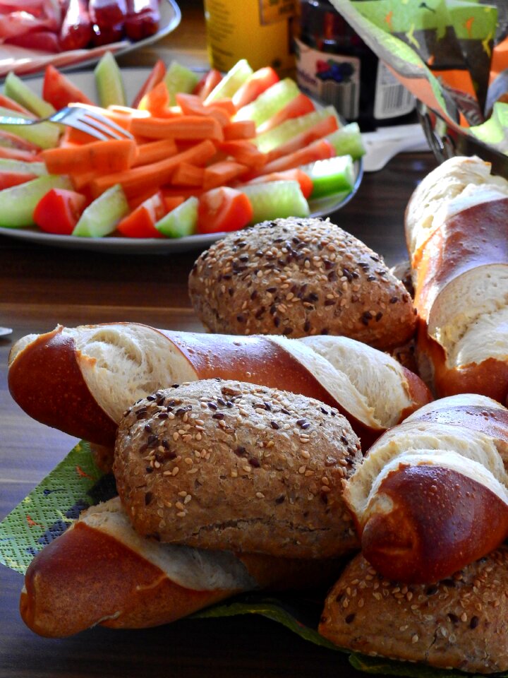 Roll liquor bar food