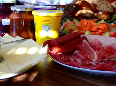 Roll liquor bar food