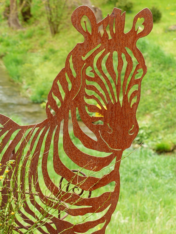 Figure sheet metal figure garden