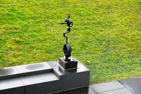 Park nature statue