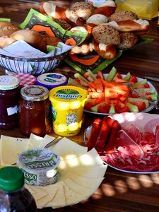 Roll liquor bar food