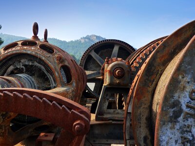 Gear rusty old photo