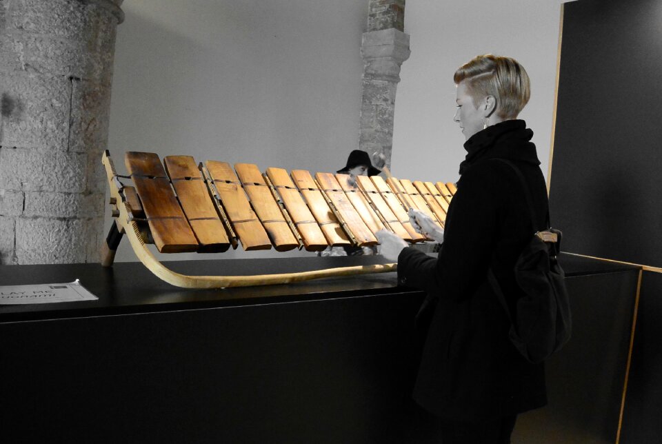 Percussion instrument biennale art