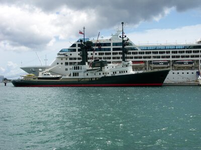French polynesia tahiti port