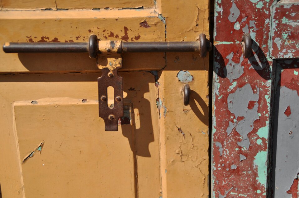 Weathered old decay