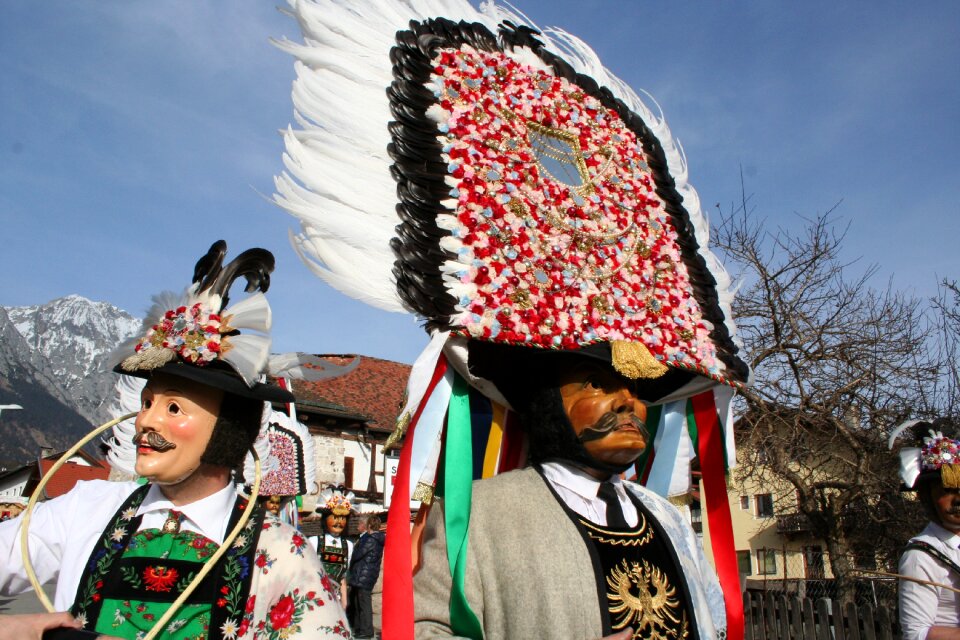 Customs absam muller and slush gerer