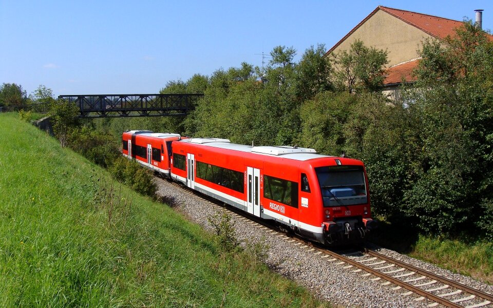 Kbs 757 railway train