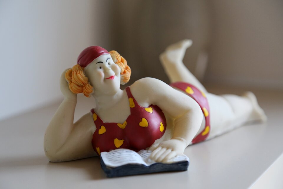 Ornament reading book