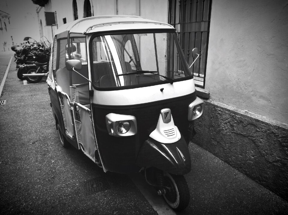 Kleinstlastwagen retro alley