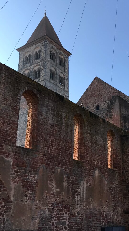 Architecture historically old