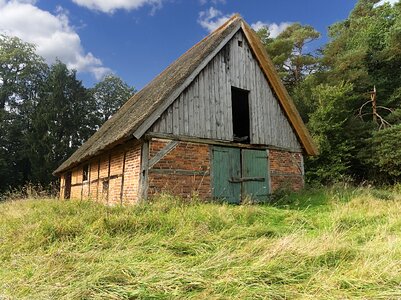 Meadow barn door door