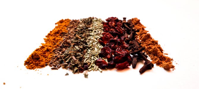 Curry seasonings clove