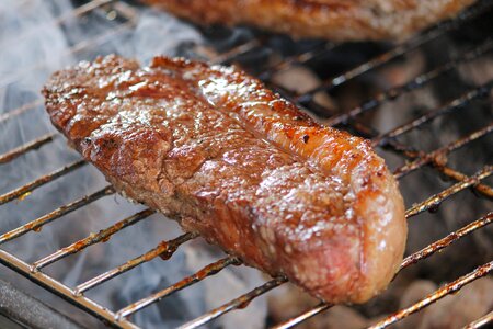 Steak bar-b-cue