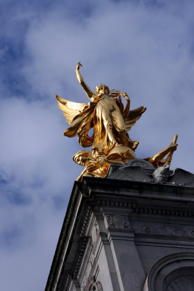 Gold angel ali