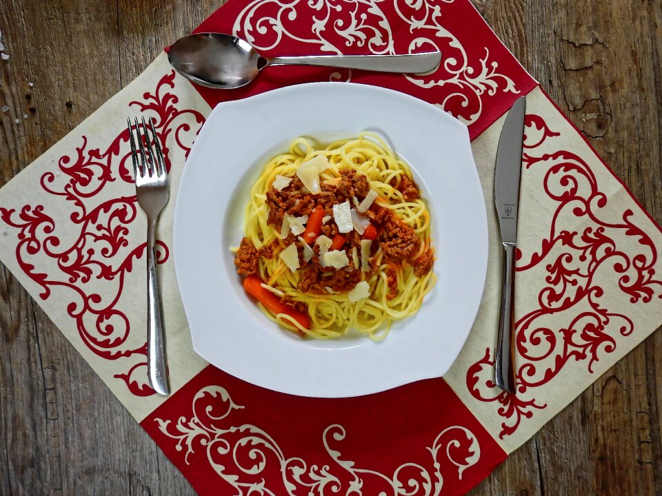 Spaghetti eat food
