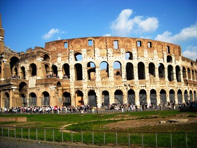 Italy colosseum history