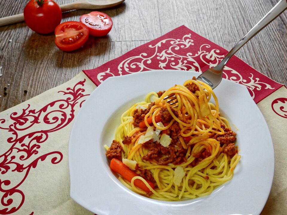 Spaghetti eat food