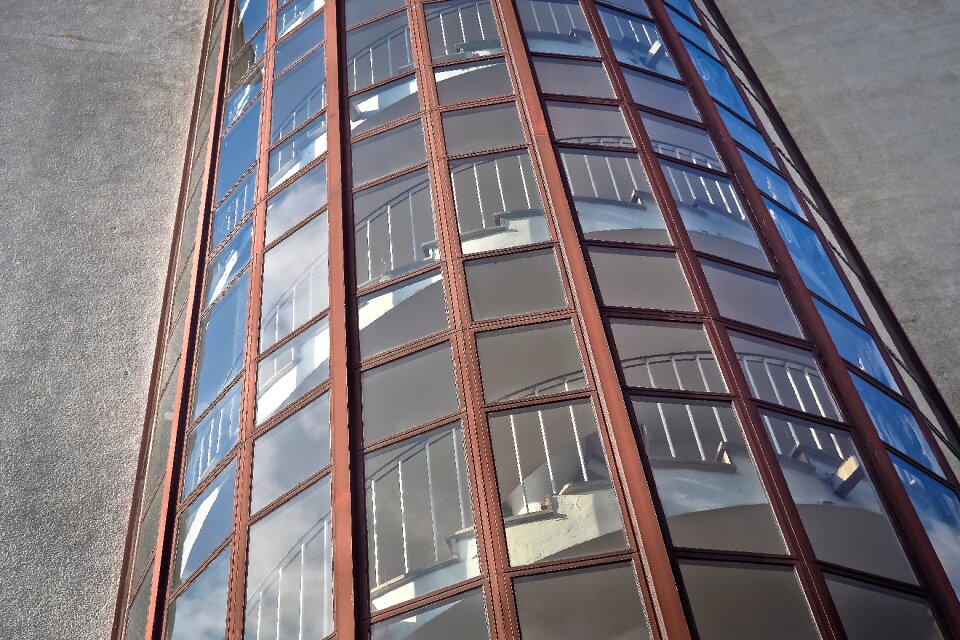 Window facade stairs