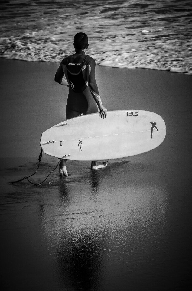 Waves tablista sand