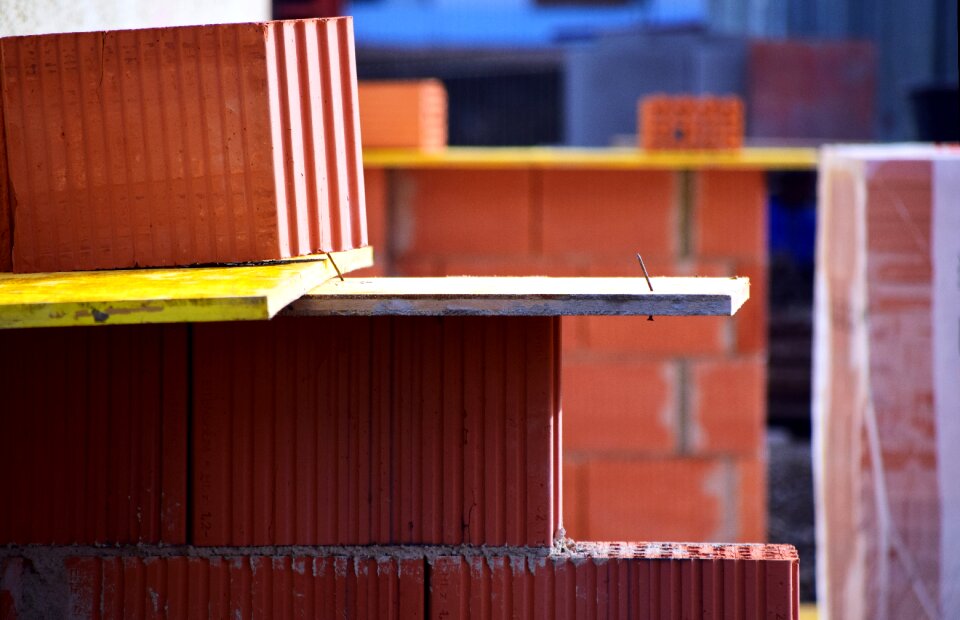 Build brick brick construction method