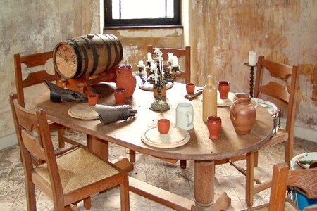 Knight wine barrel