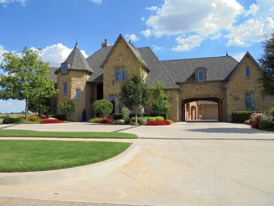 Oklahoma blue sky neighborhood photo