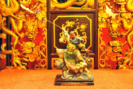 Malaysia sculpture guan gong