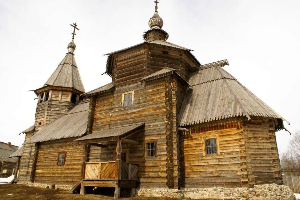 Suzdal wooden house old house