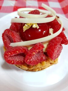 Dessert fruit delicious