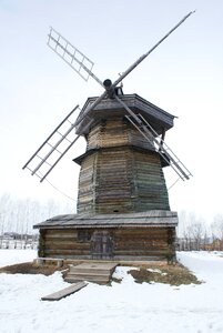 Suzdal wooden mill old mill