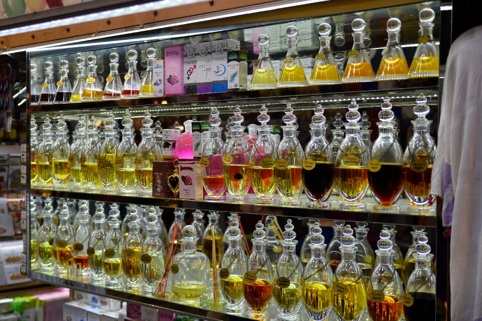 Perfume shop bazaar