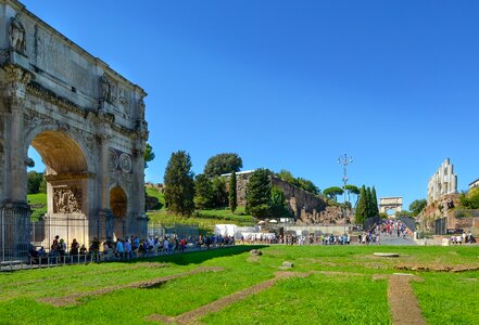 Forum colosseum arch photo